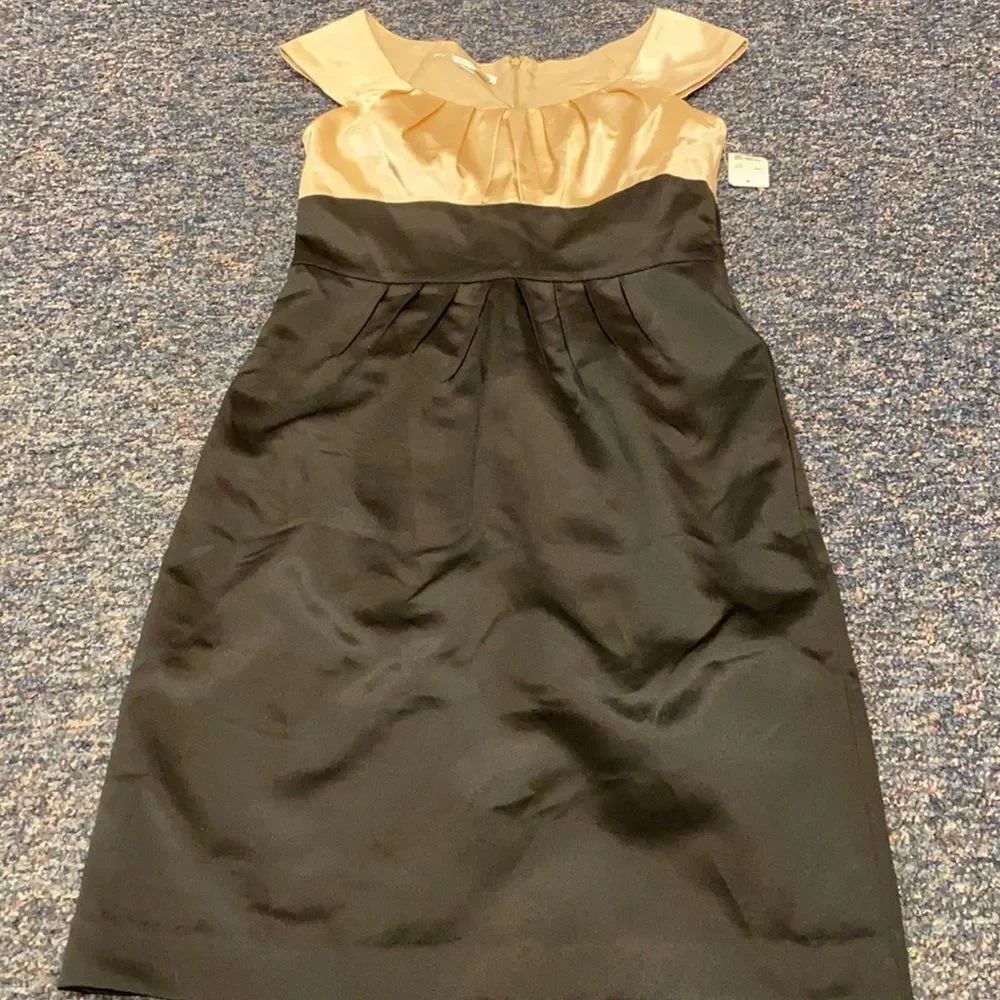 London Times Satin Dress sz. 8 NWT